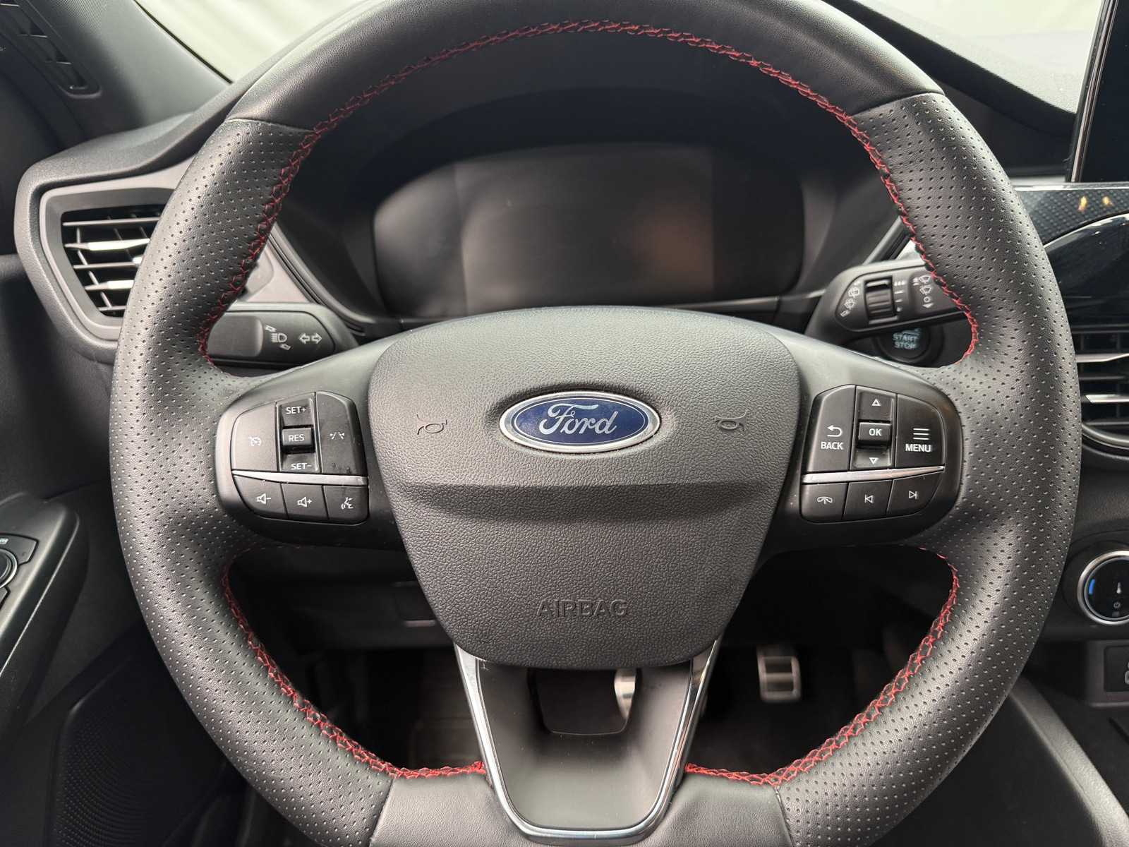 Thumbnail: 2024 Ford Escape - 5