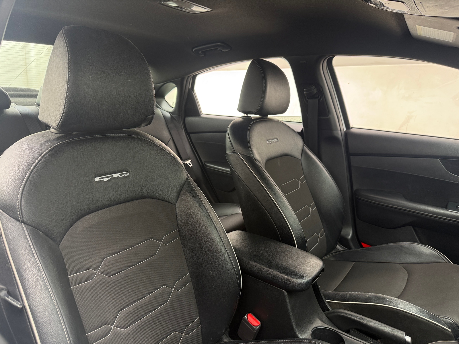 Thumbnail: 2021 Kia Forte - 2