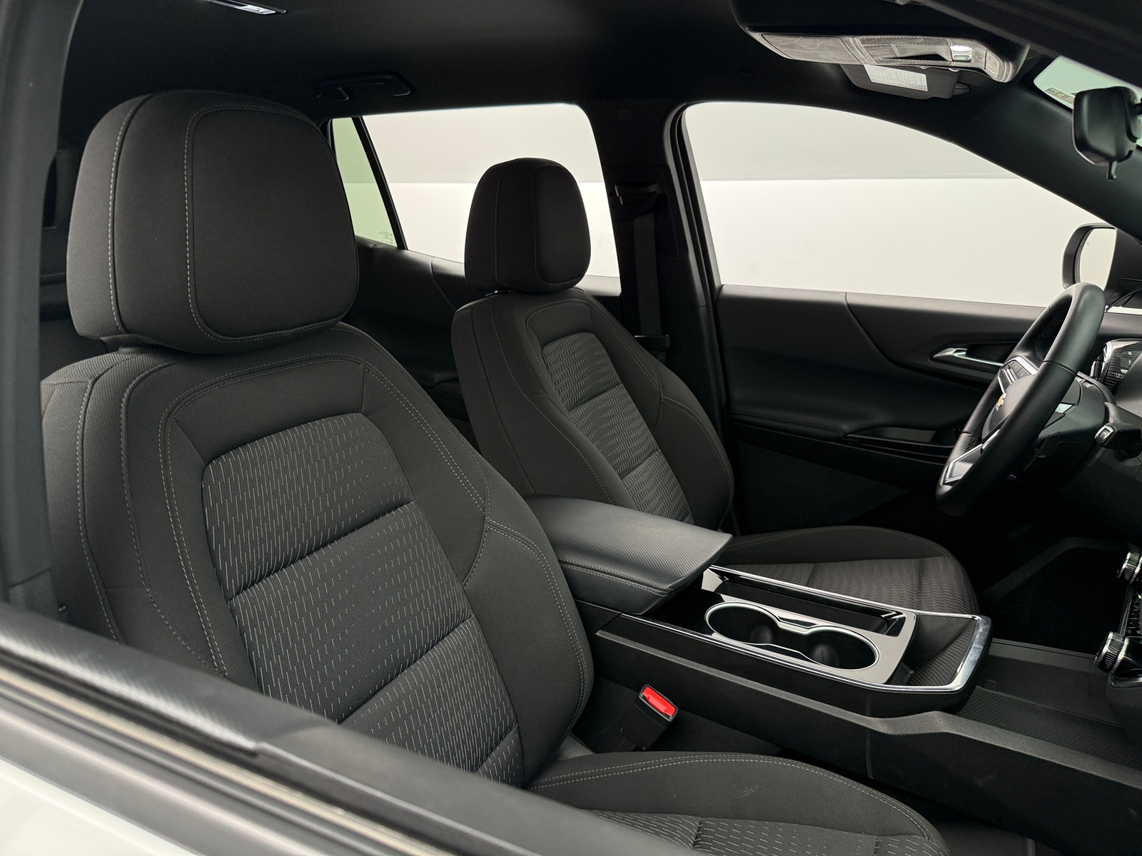 Thumbnail: 2025 Chevrolet Equinox - 2