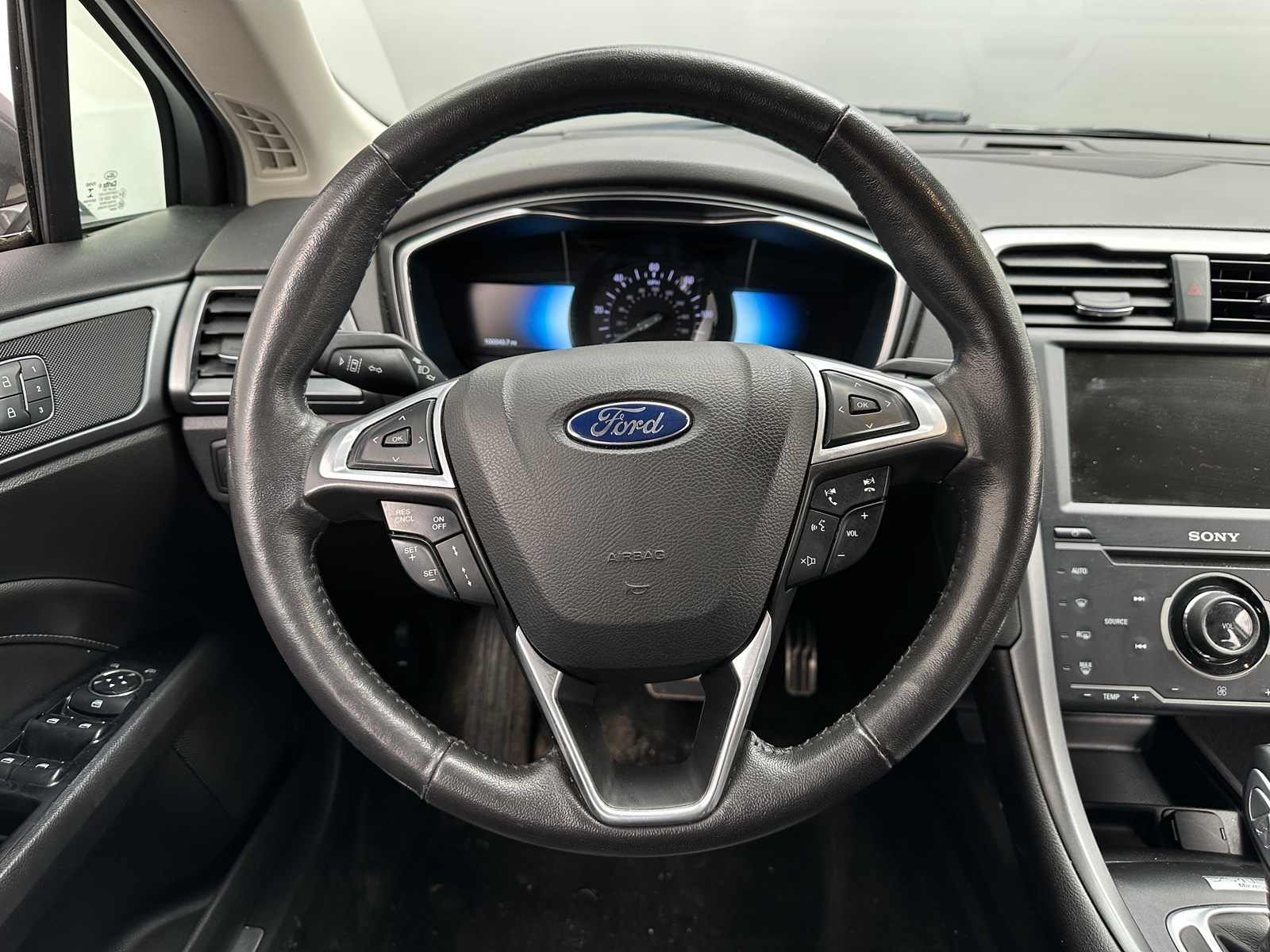 Thumbnail: 2014 Ford Fusion - 4