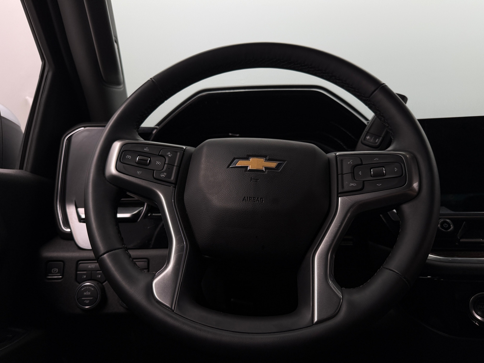 Thumbnail: 2024 Chevrolet Silverado 1500 - 5