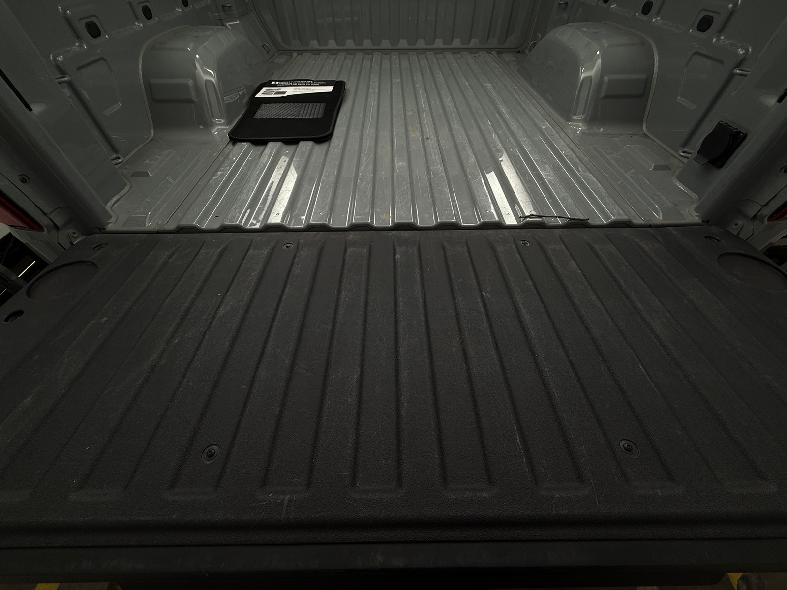 Thumbnail: 2024 Chevrolet Silverado 1500 - 7