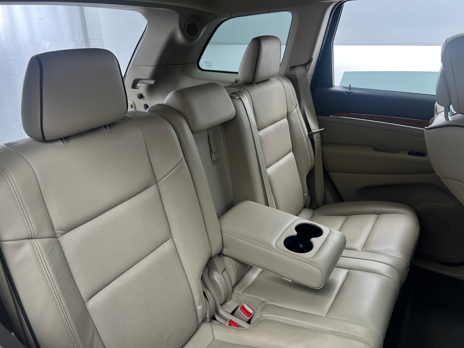 Thumbnail: 2011 Jeep Grand Cherokee - 5