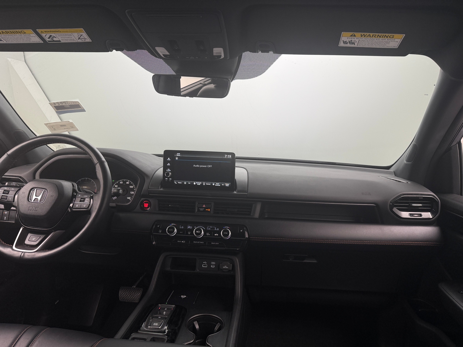 Thumbnail: 2023 Honda Pilot - 2