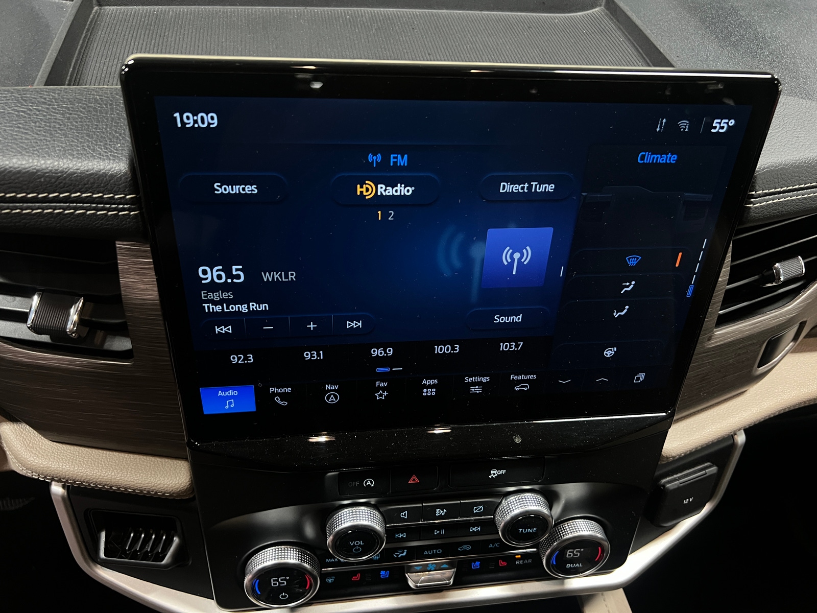 Thumbnail: 2024 Ford Expedition - 3