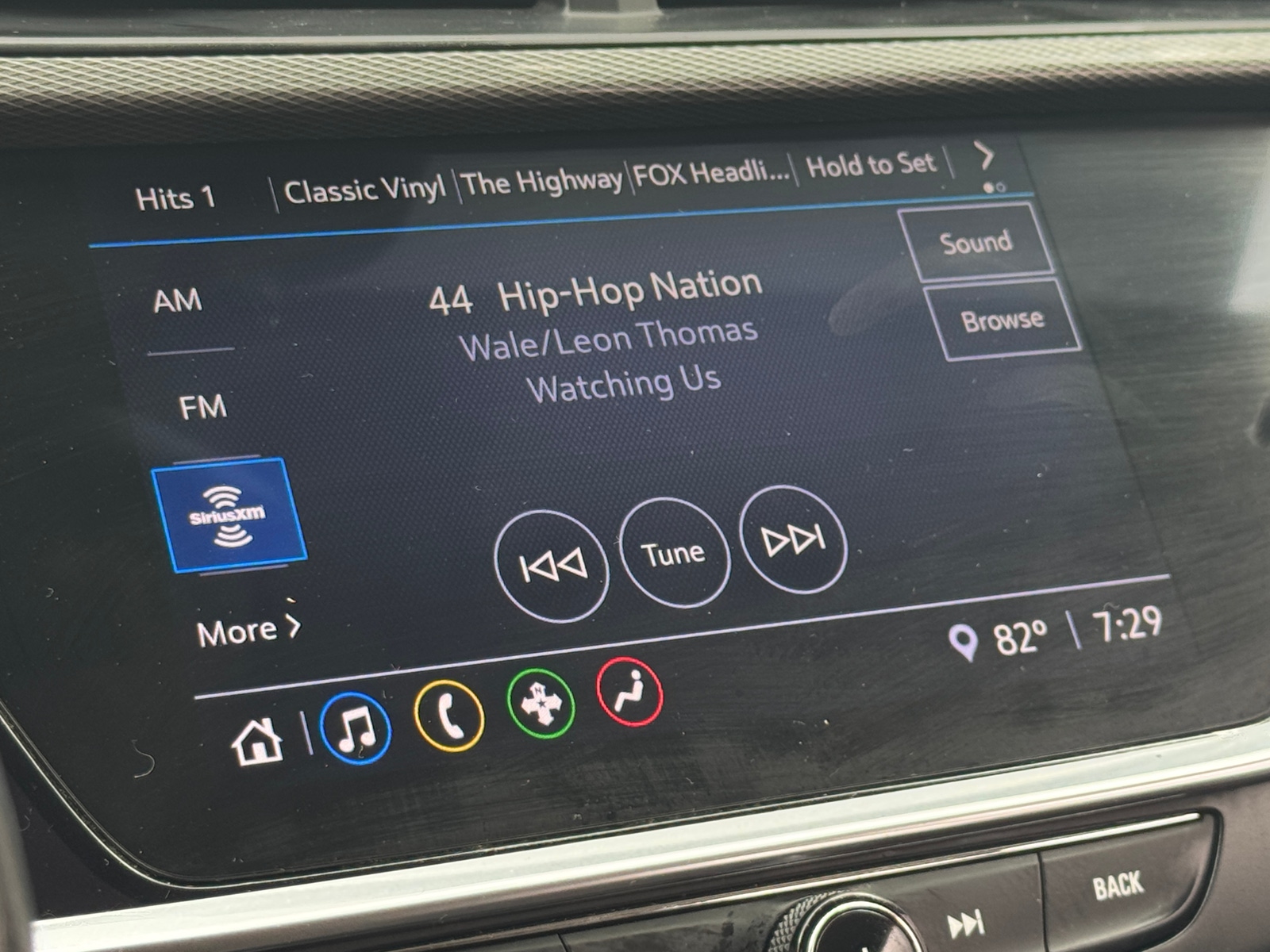 Thumbnail: 2022 Buick Encore GX - 4