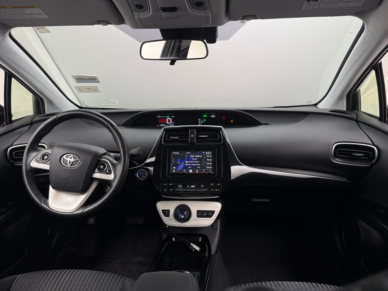 Thumbnail: 2018 Toyota Prius Prime - 3