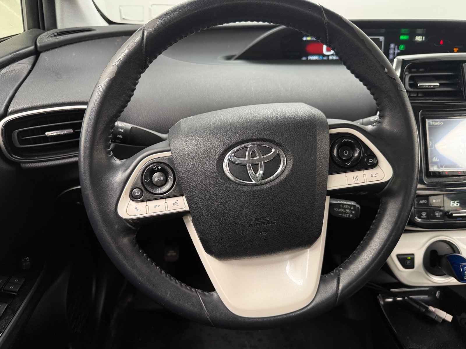 Thumbnail: 2018 Toyota Prius Prime - 5