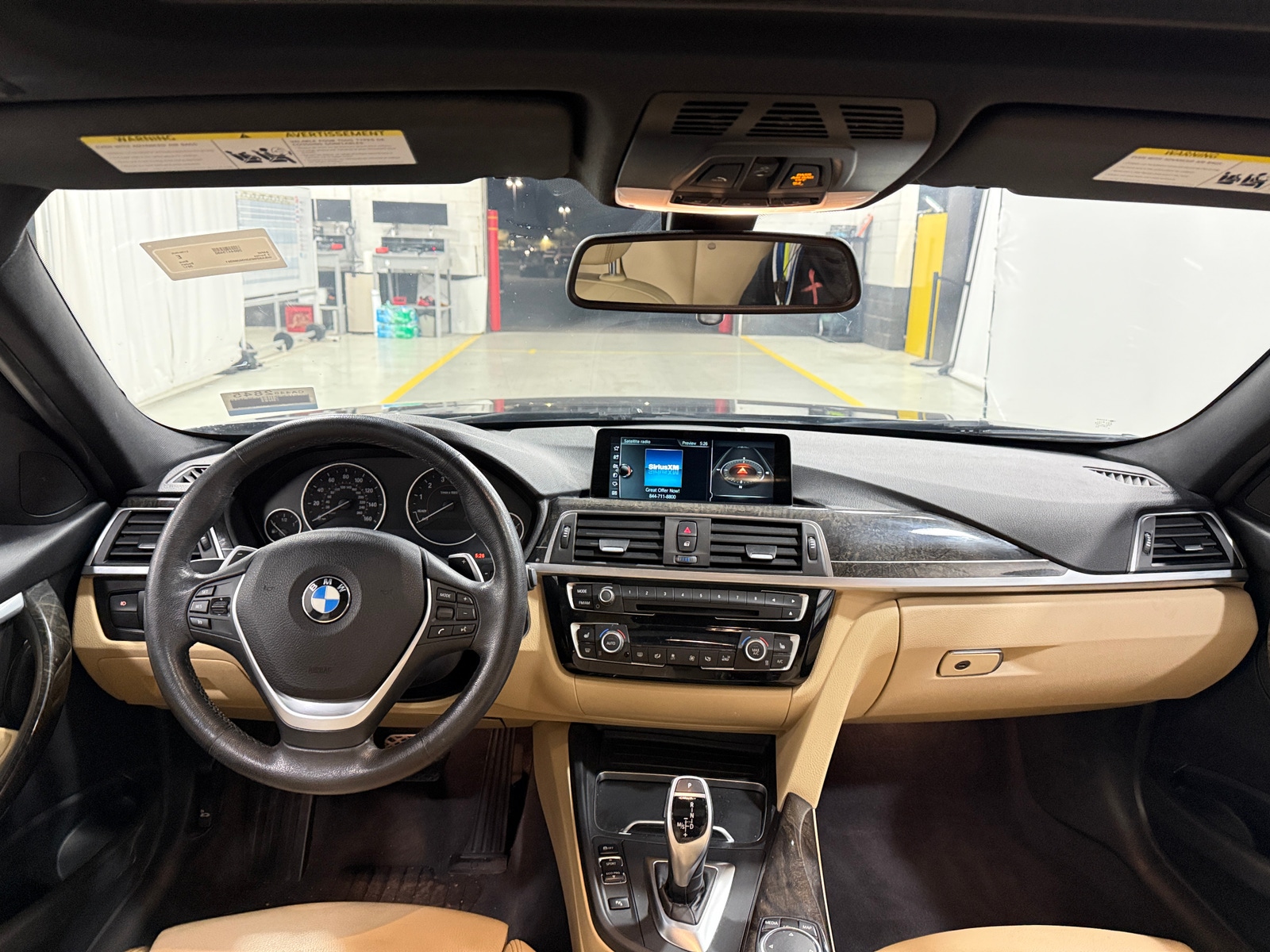 Thumbnail: 2017 BMW 3 Series - 2