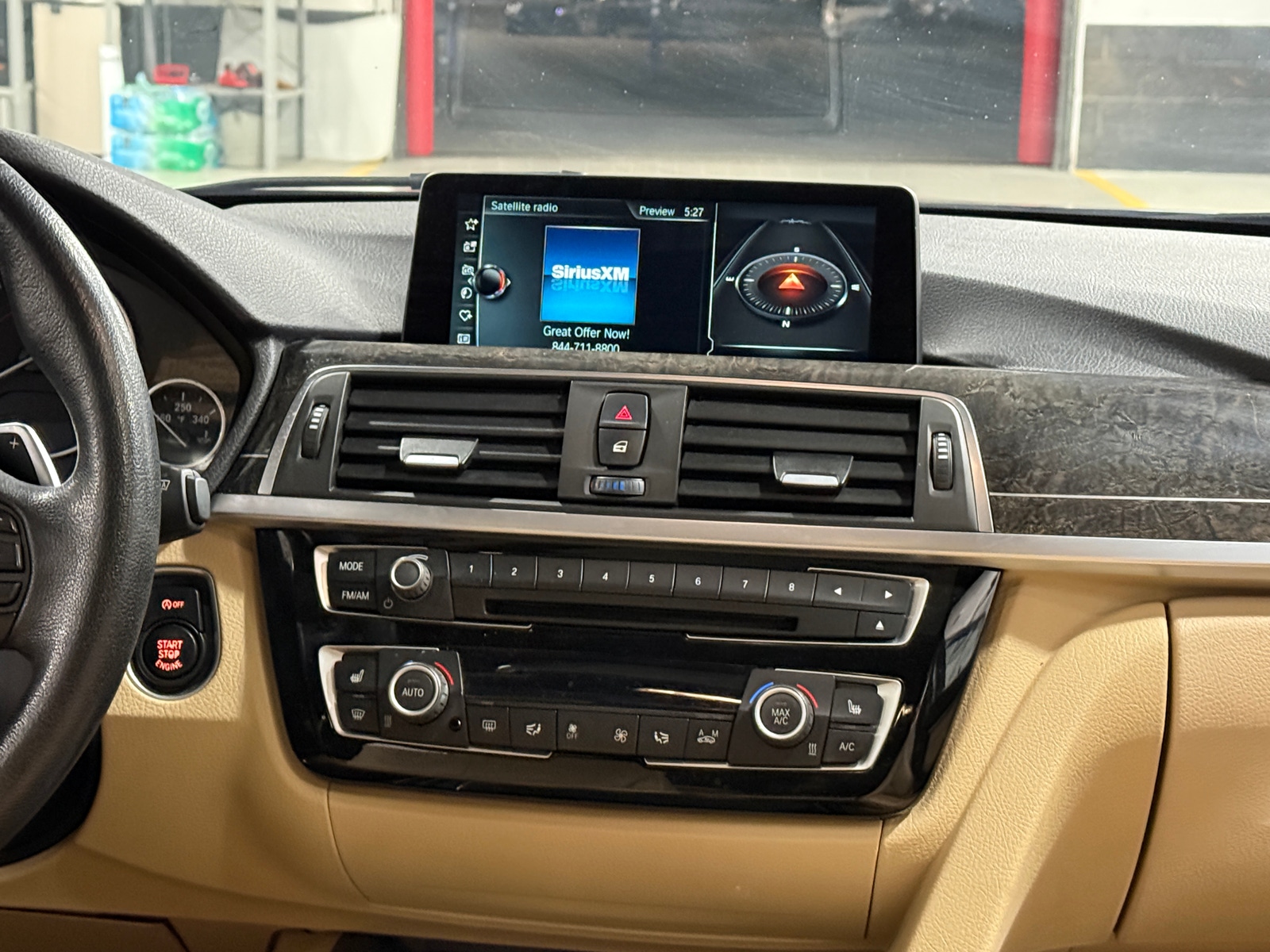 Thumbnail: 2017 BMW 3 Series - 3