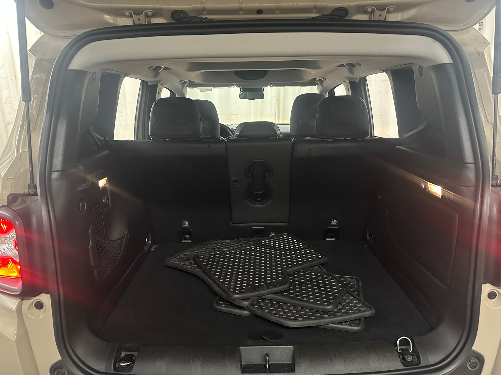 Thumbnail: 2017 Jeep Renegade - 7