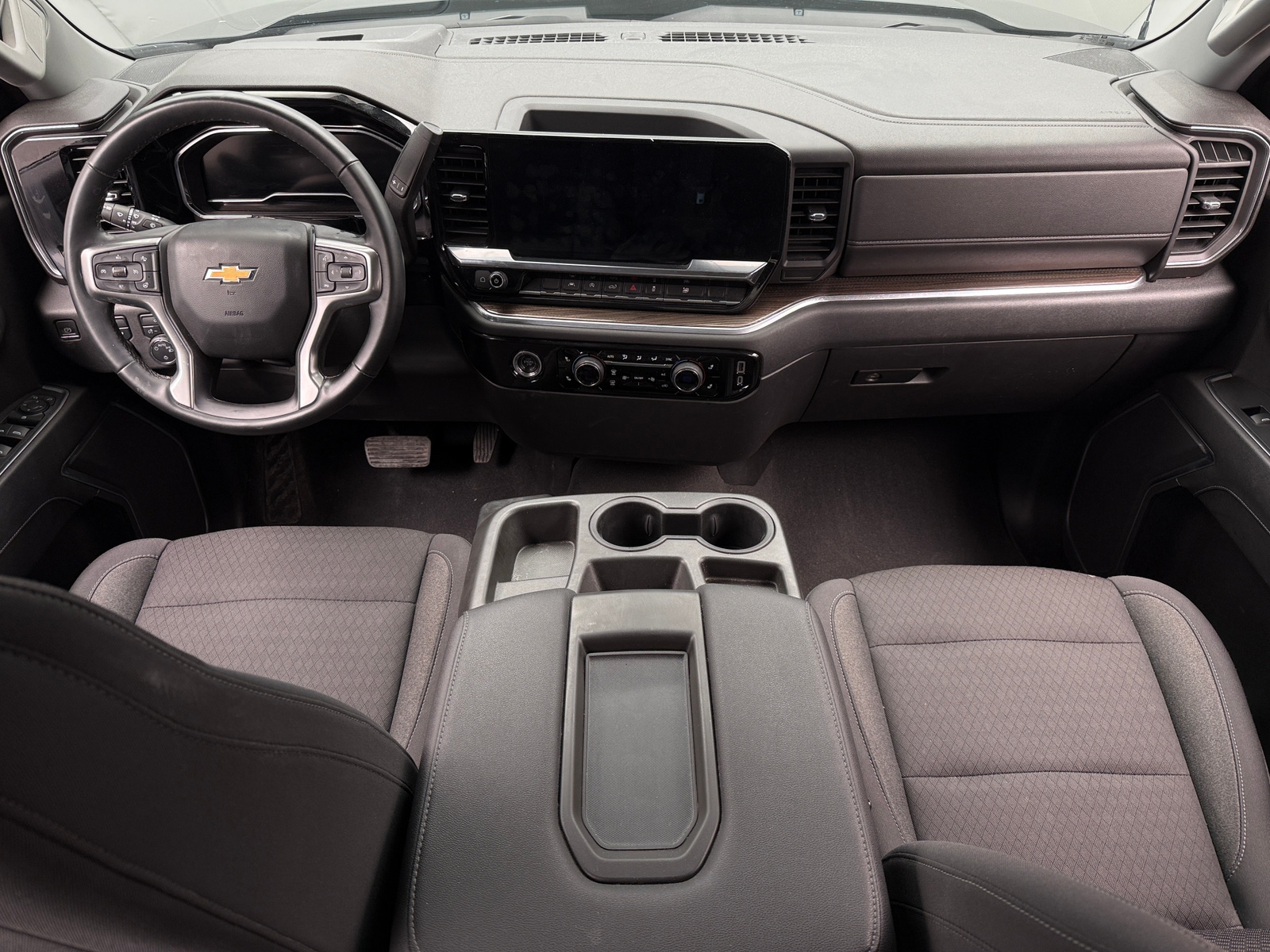 Thumbnail: 2023 Chevrolet Silverado 1500 - 3