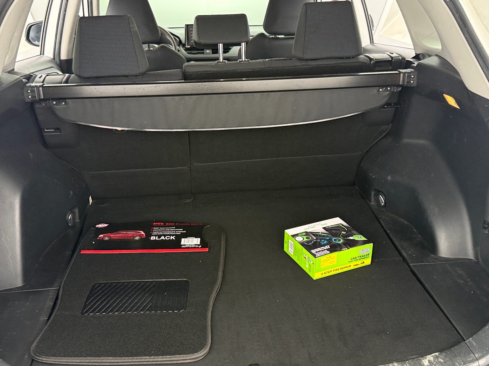 Thumbnail: 2019 Toyota RAV4 - 7