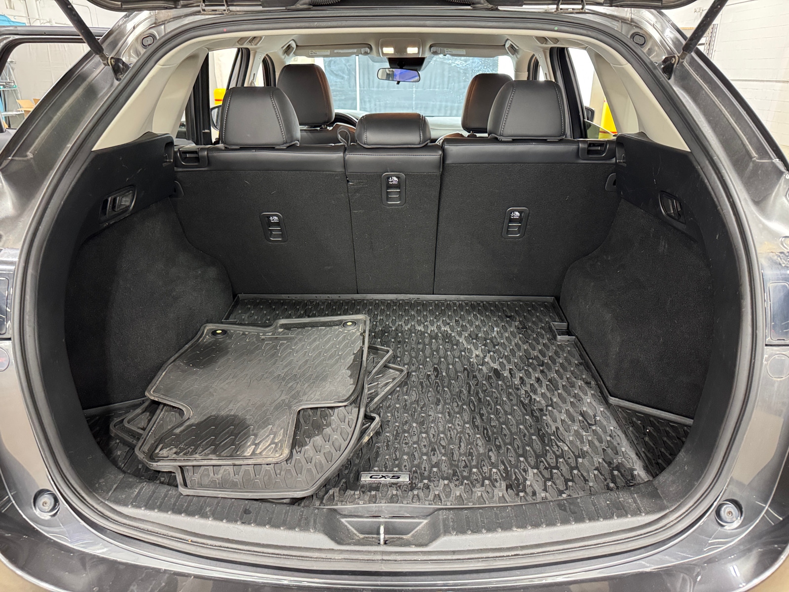 Thumbnail: 2017 Mazda CX-5 - 6