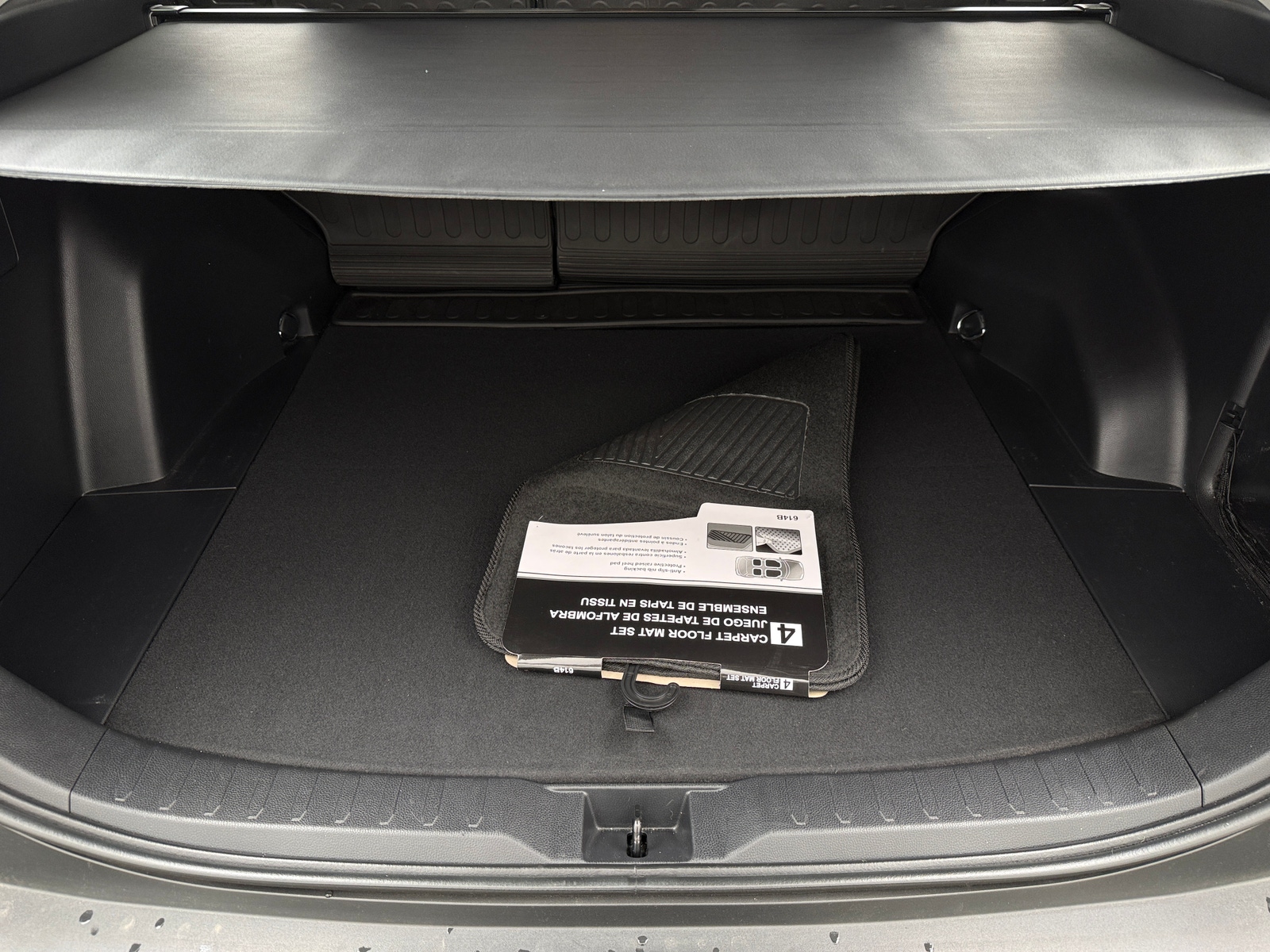 Thumbnail: 2019 Toyota RAV4 - 6