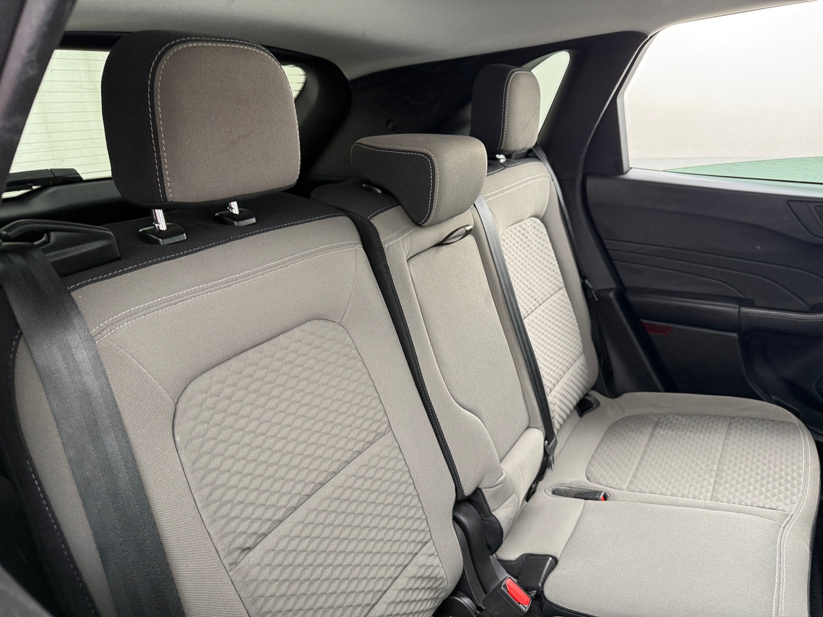 Thumbnail: 2022 Ford Escape - 6