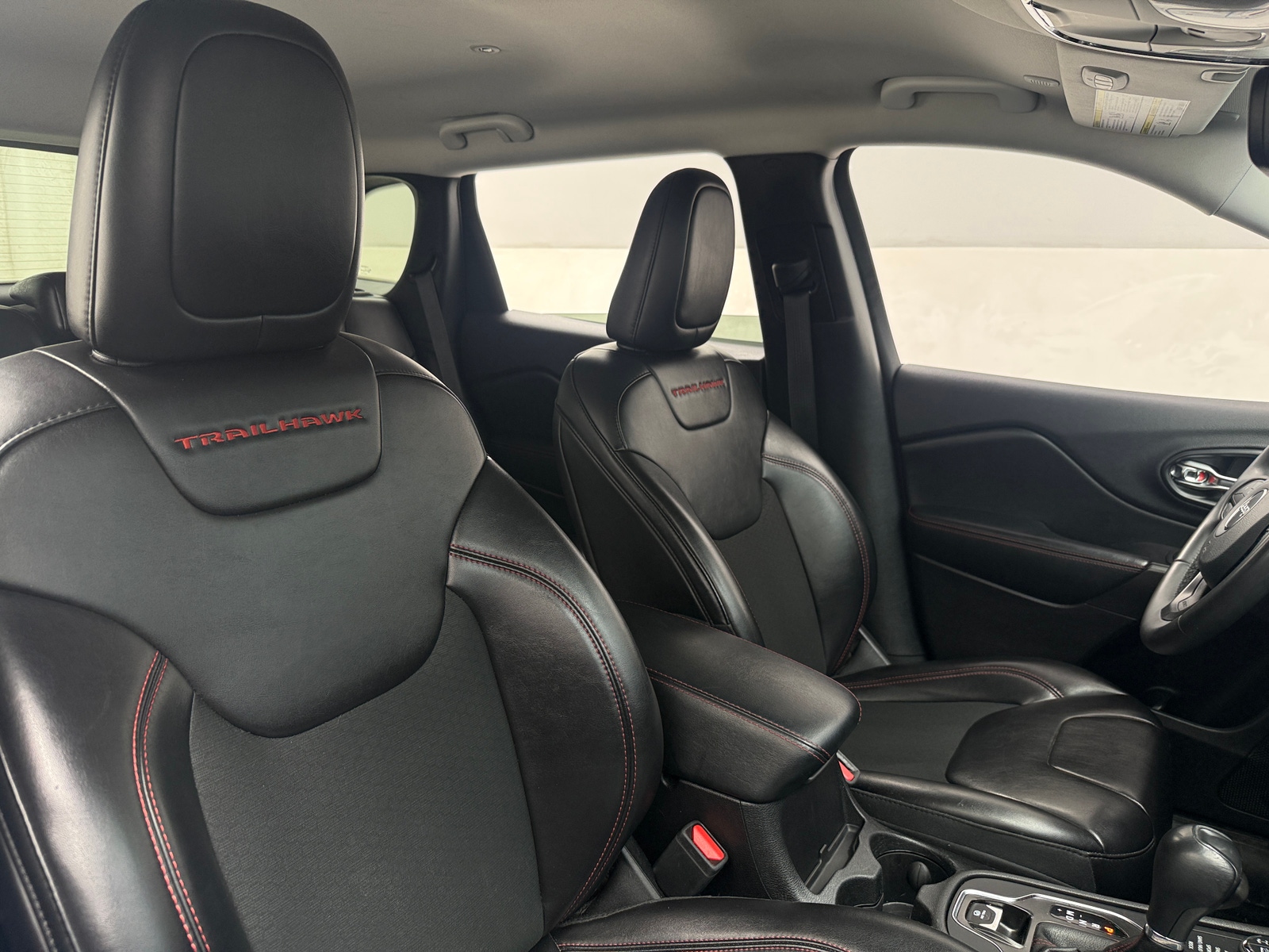 Thumbnail: 2020 Jeep Cherokee - 2