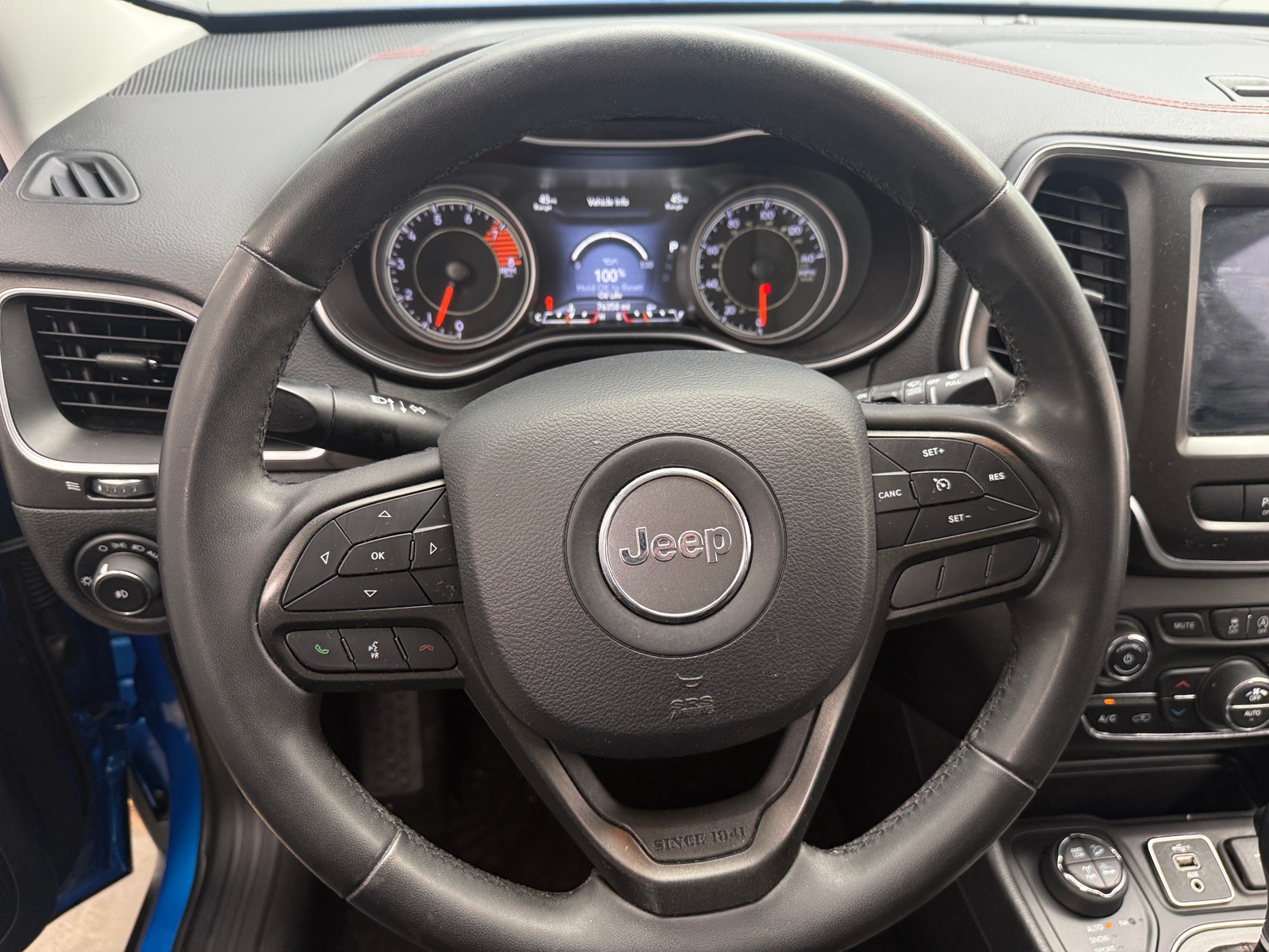 Thumbnail: 2020 Jeep Cherokee - 5