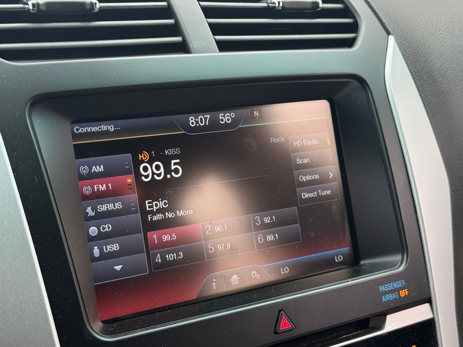 Thumbnail: 2015 Ford Explorer - 3