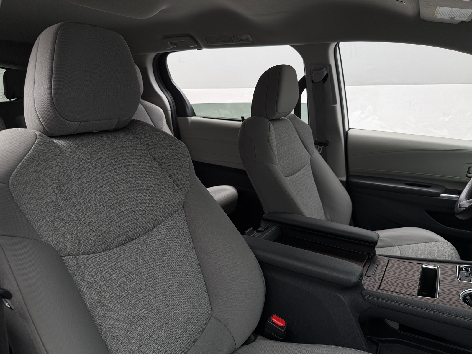 Thumbnail: 2024 Toyota Sienna - 2