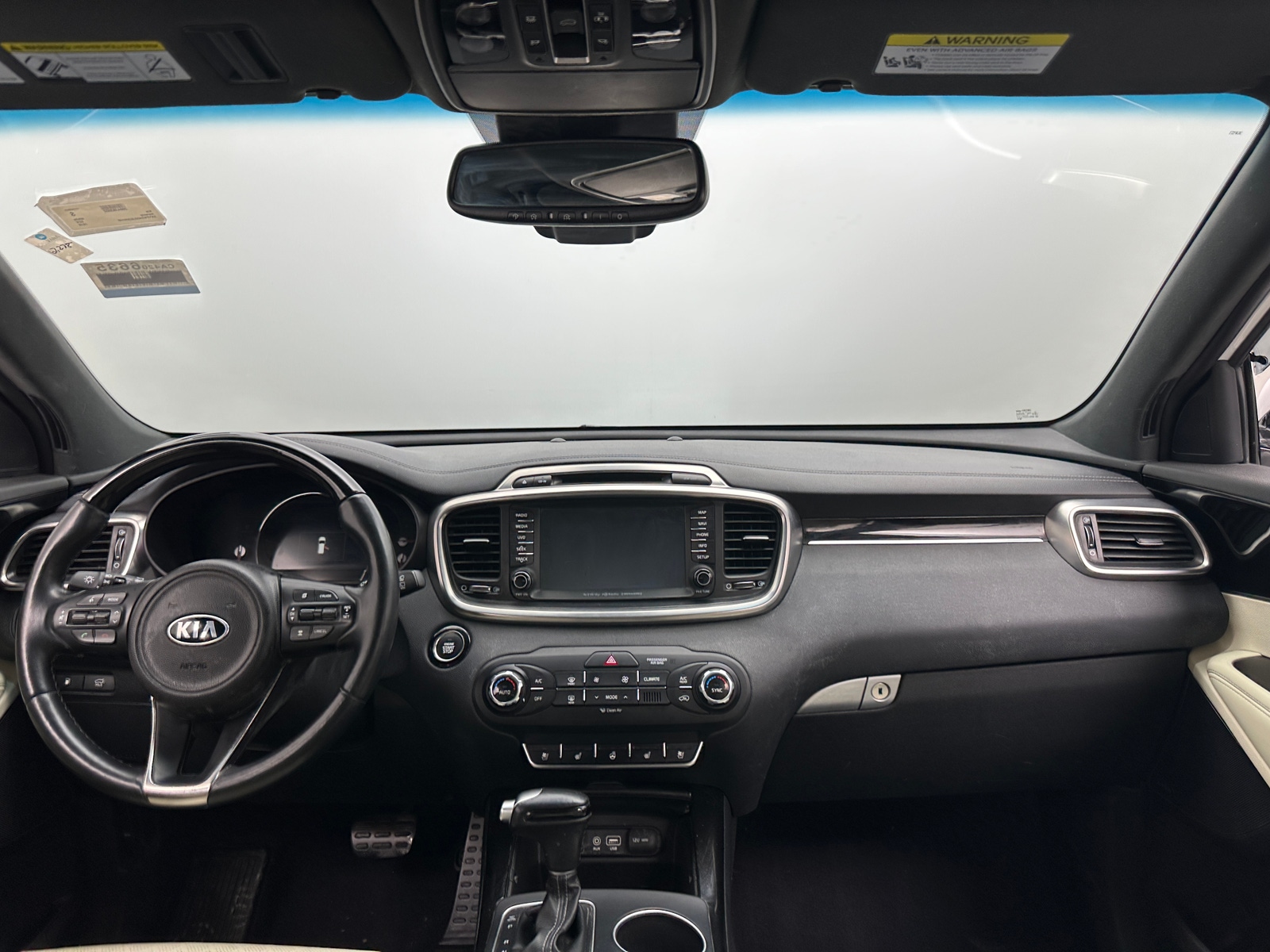 Thumbnail: 2018 Kia Sorento - 2