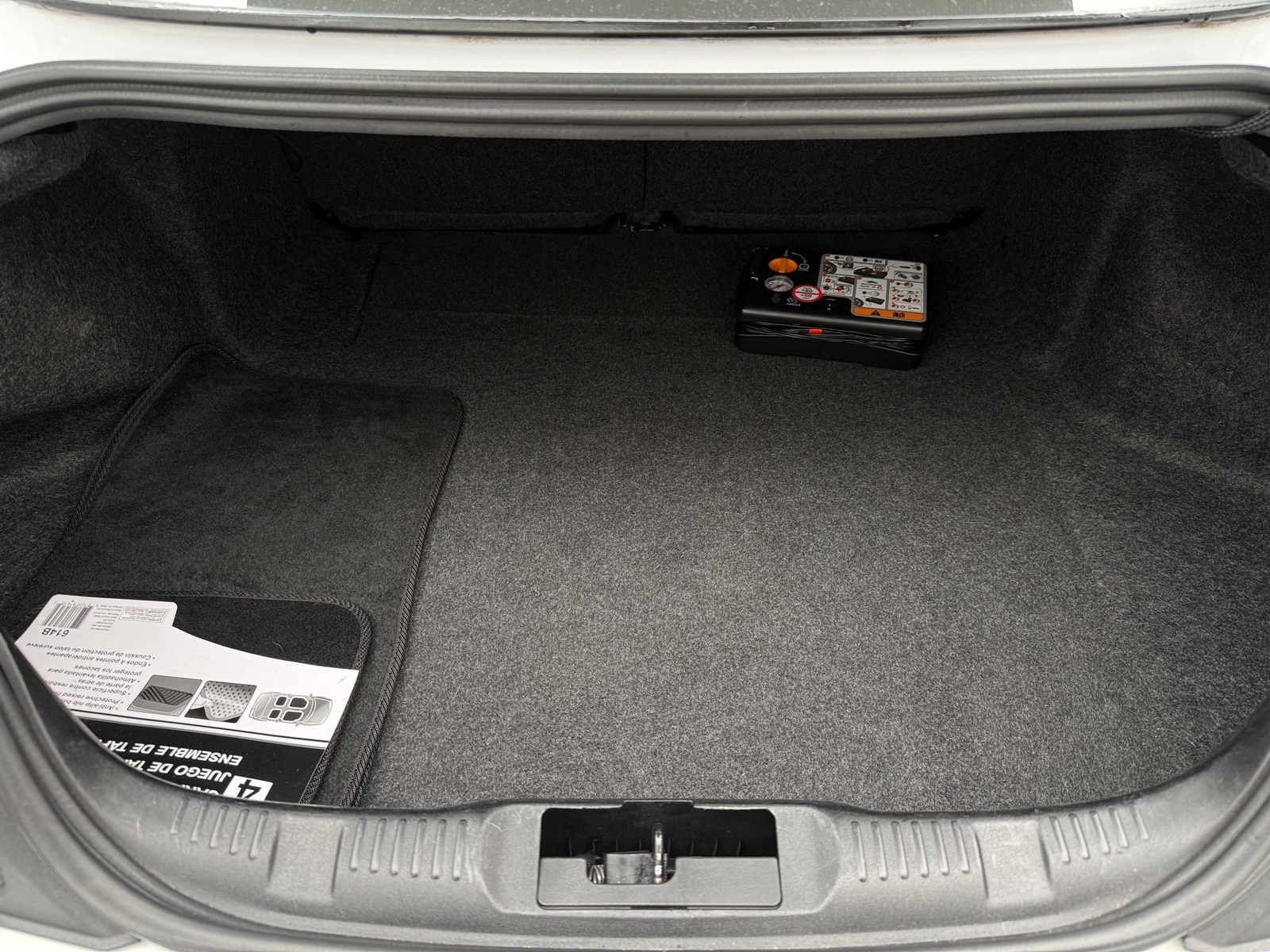 Thumbnail: 2022 Ford Mustang - 5