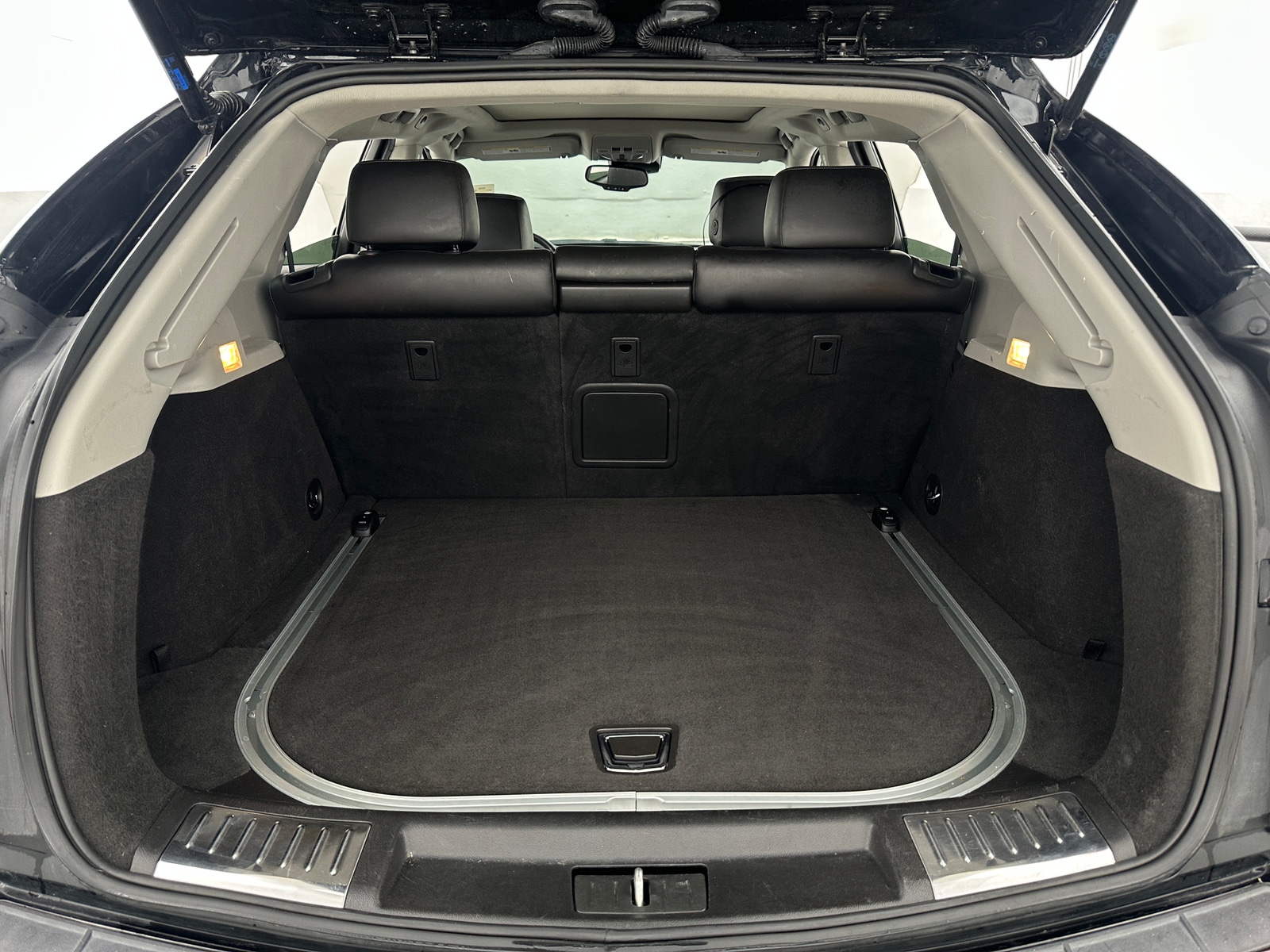 Thumbnail: 2015 Cadillac SRX - 6