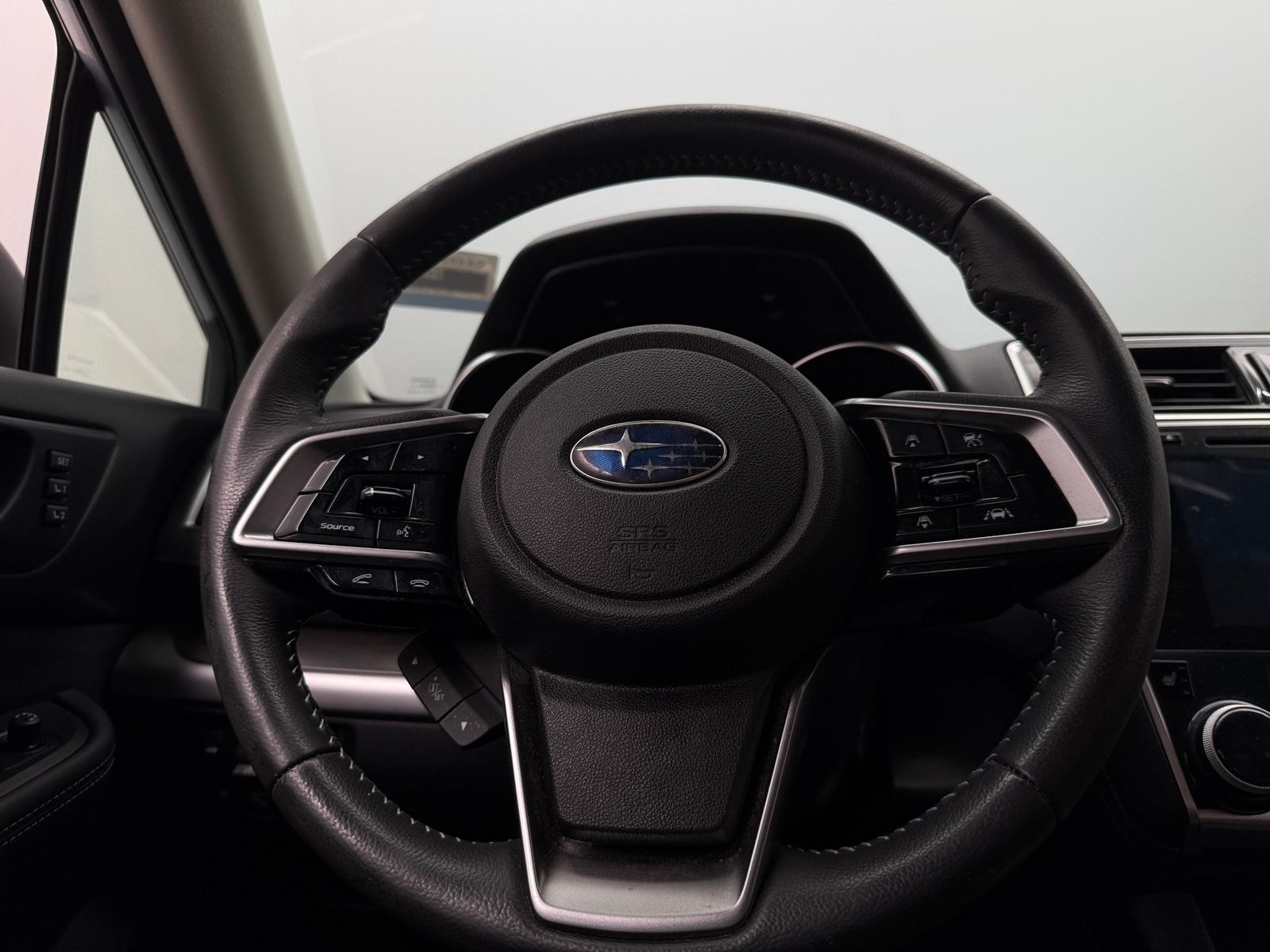 Thumbnail: 2018 Subaru Legacy - 4