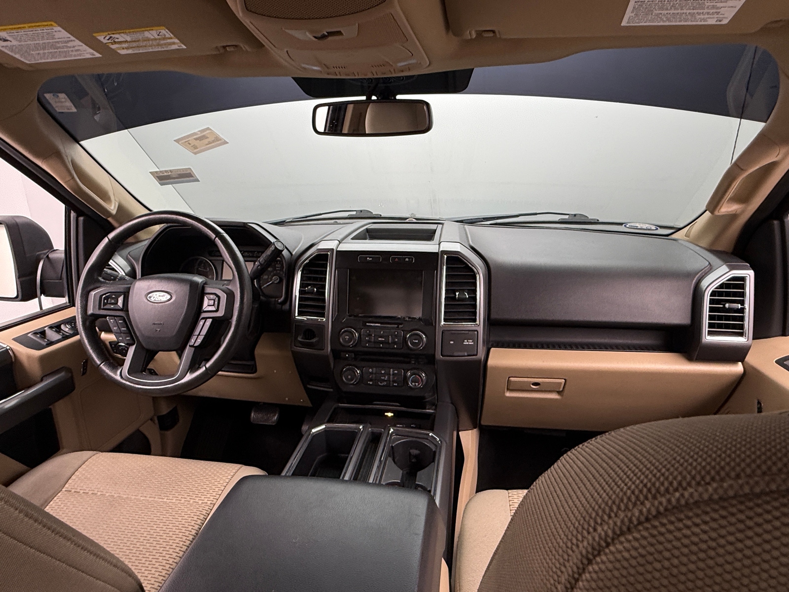 Thumbnail: 2015 Ford Econoline - 3