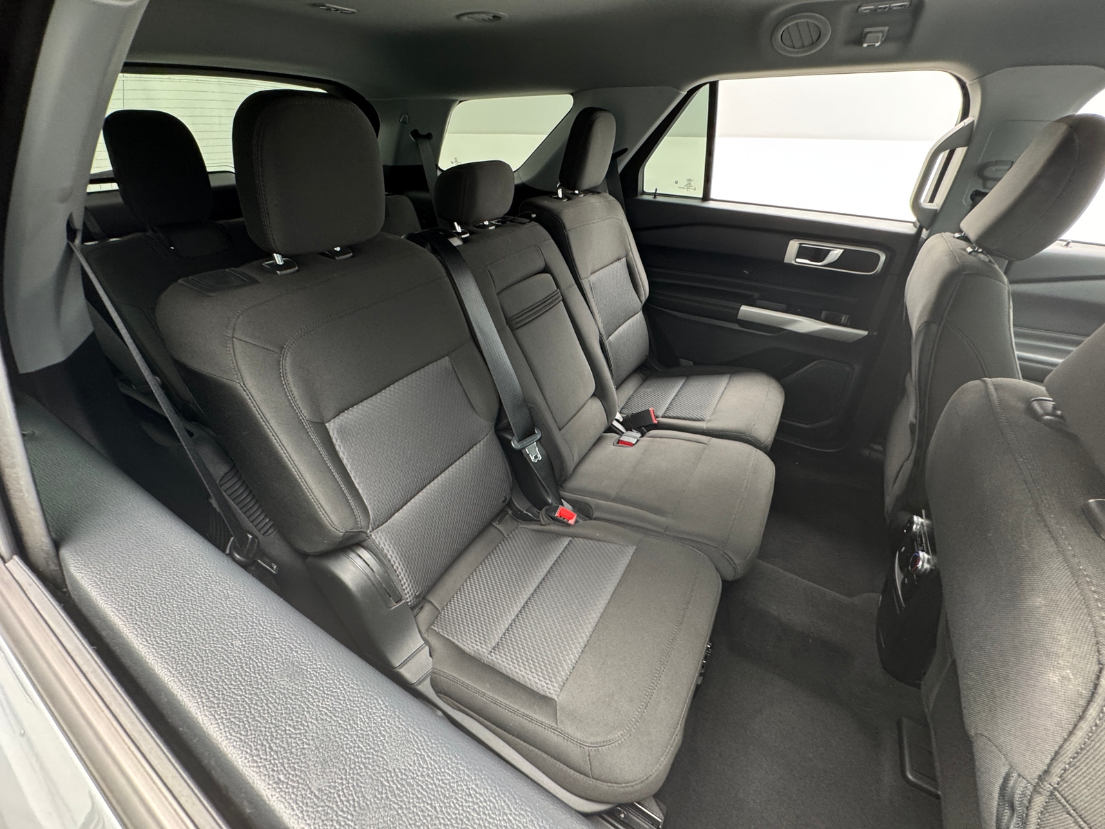 Thumbnail: 2022 Ford Explorer - 6