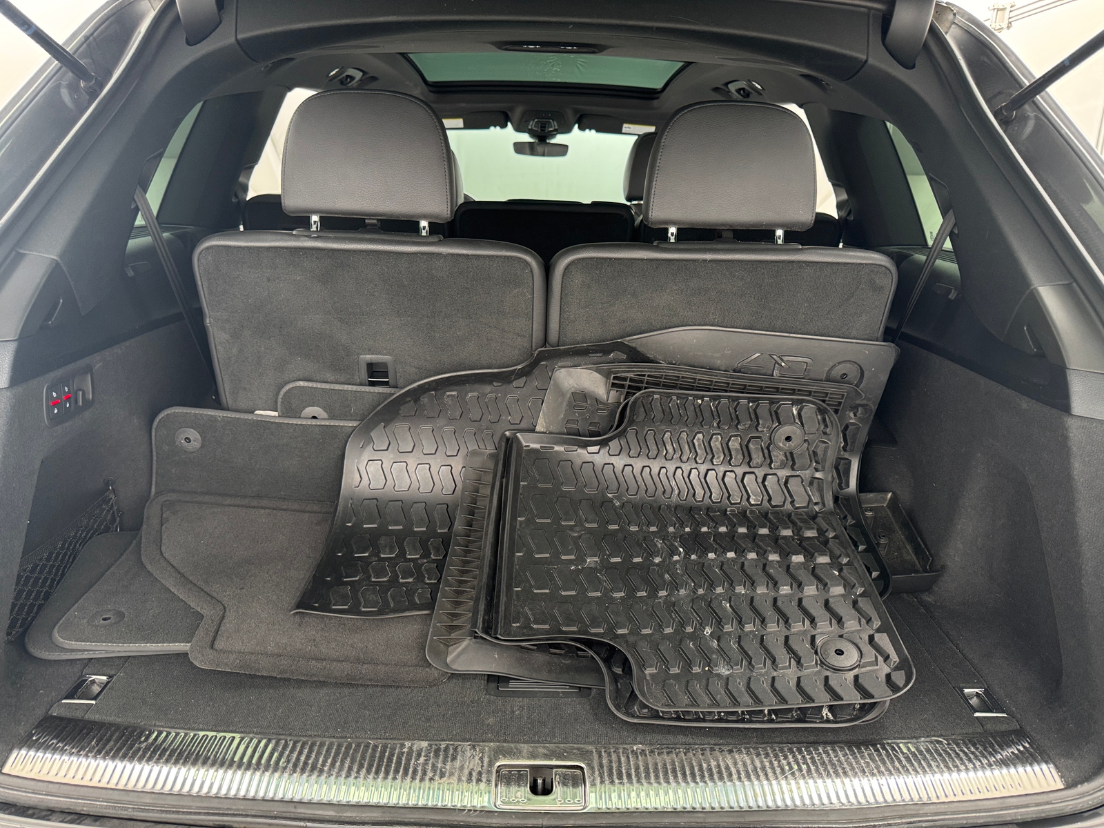 Thumbnail: 2018 Audi Q7 - 6