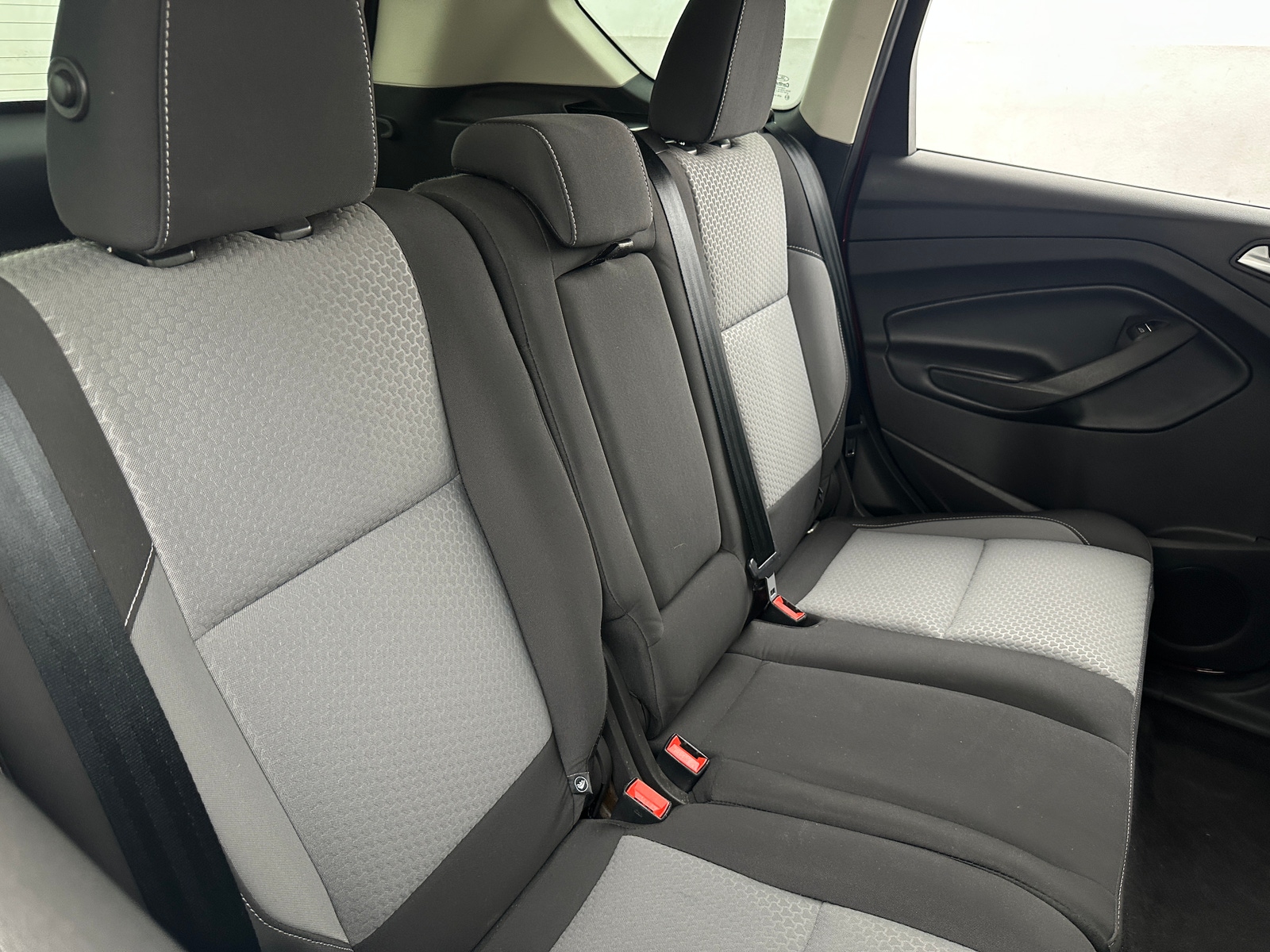 Thumbnail: 2019 Ford Escape - 6