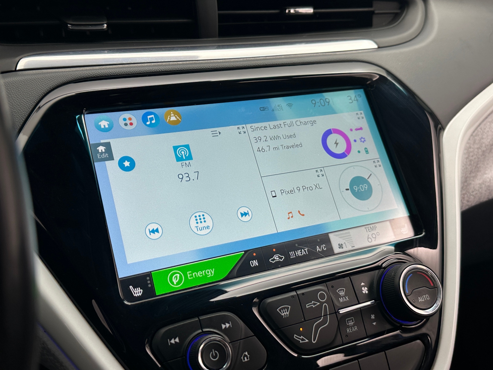 Thumbnail: 2020 Chevrolet Bolt EV - 3