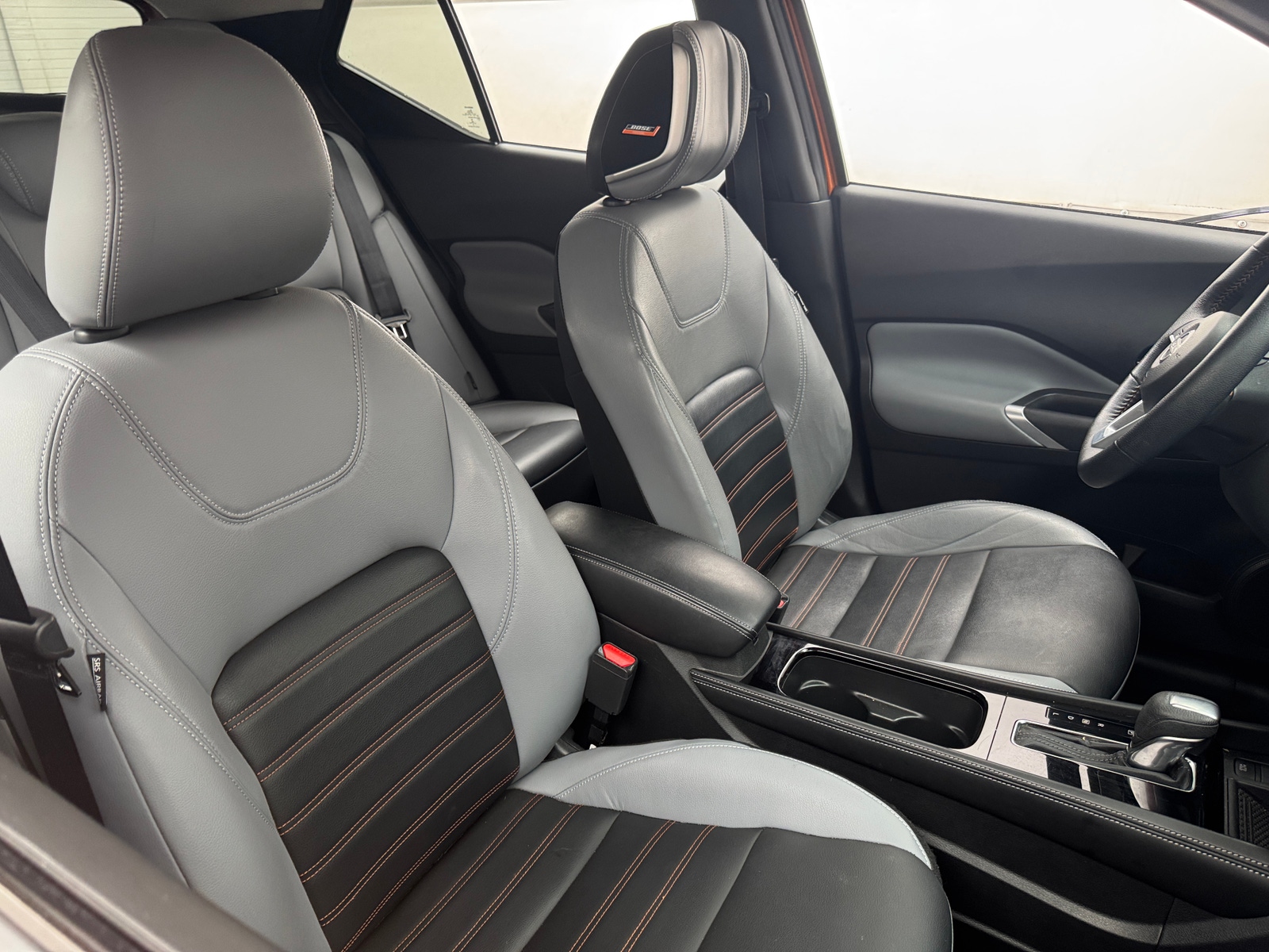 Thumbnail: 2022 Nissan Kicks - 2