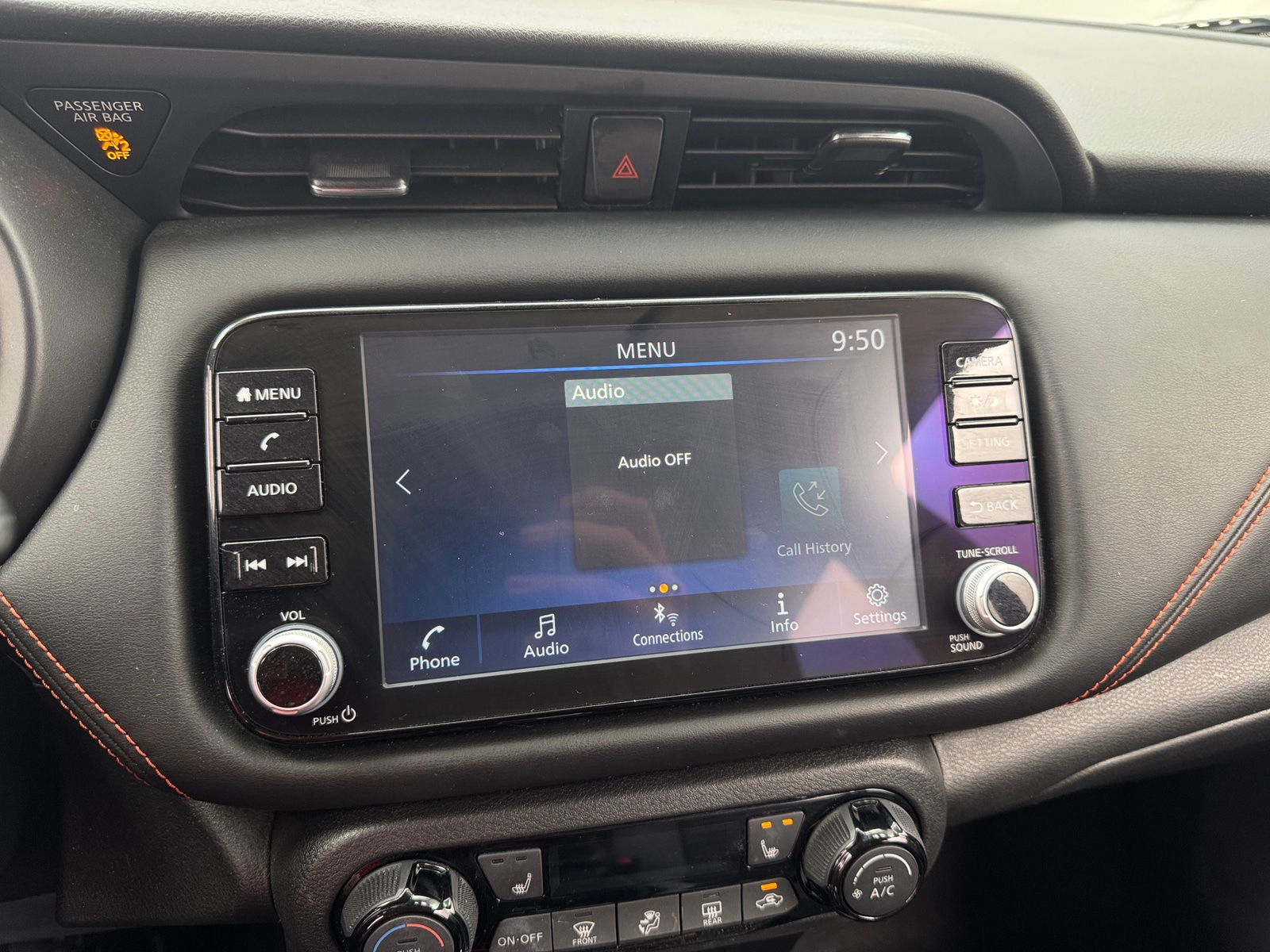 Thumbnail: 2022 Nissan Kicks - 4