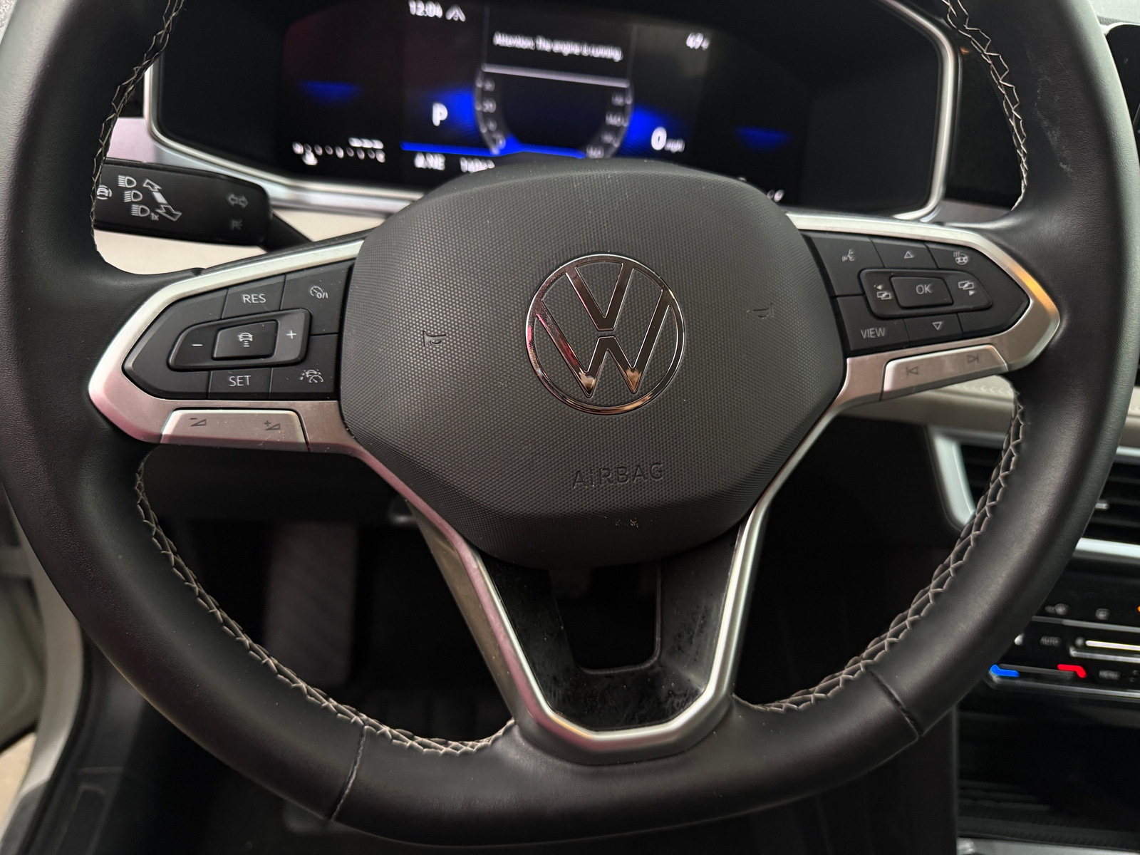 Thumbnail: 2025 Volkswagen Taos - 4