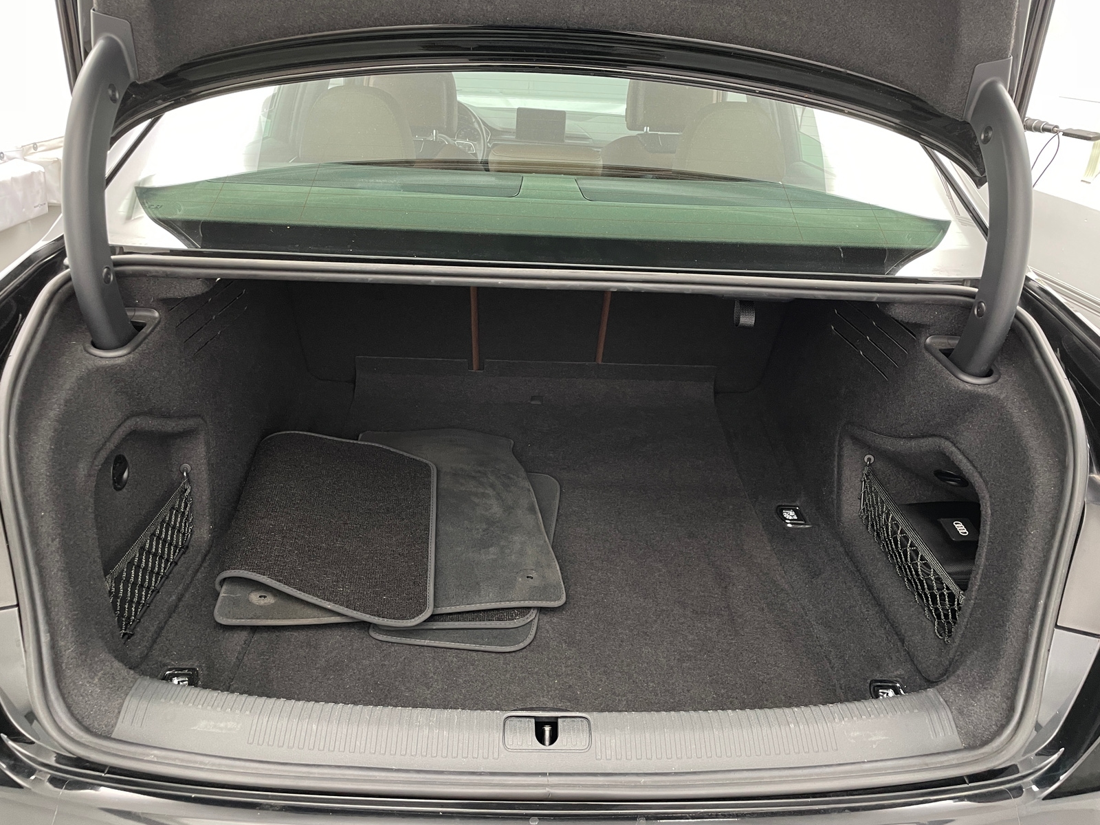 Thumbnail: 2019 Audi A4 - 6