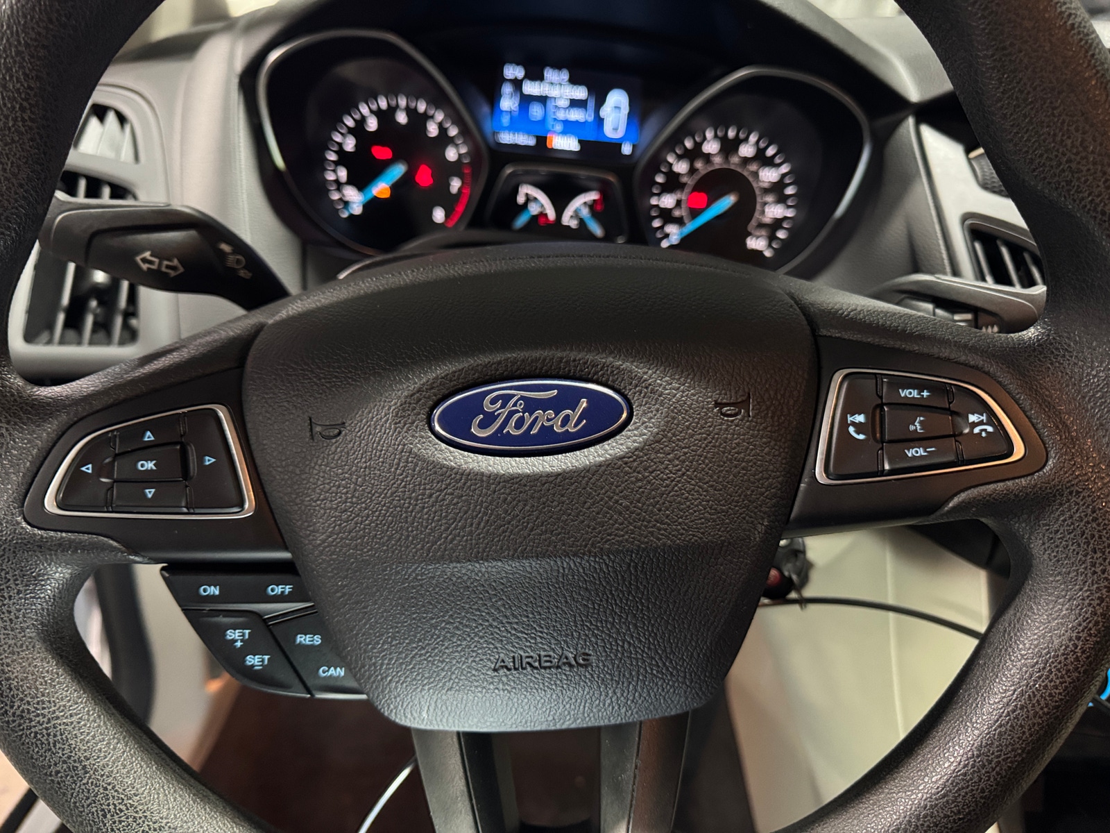 Thumbnail: 2018 Ford Focus - 5