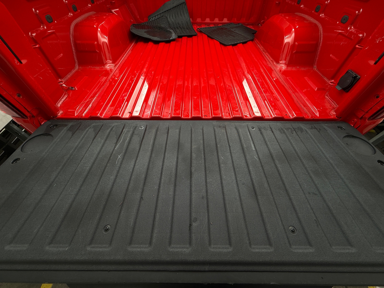 Thumbnail: 2023 Chevrolet Silverado 1500 - 7