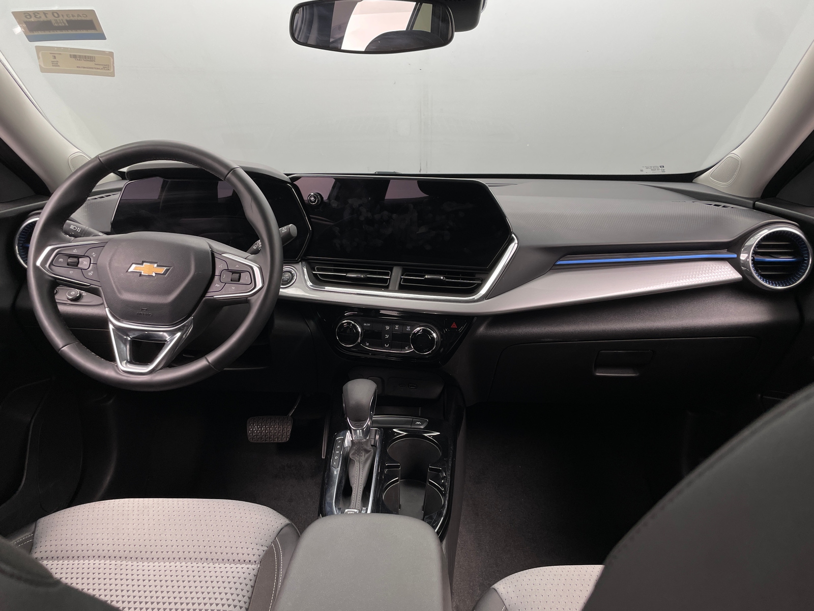 Thumbnail: 2025 Chevrolet Trax - 3