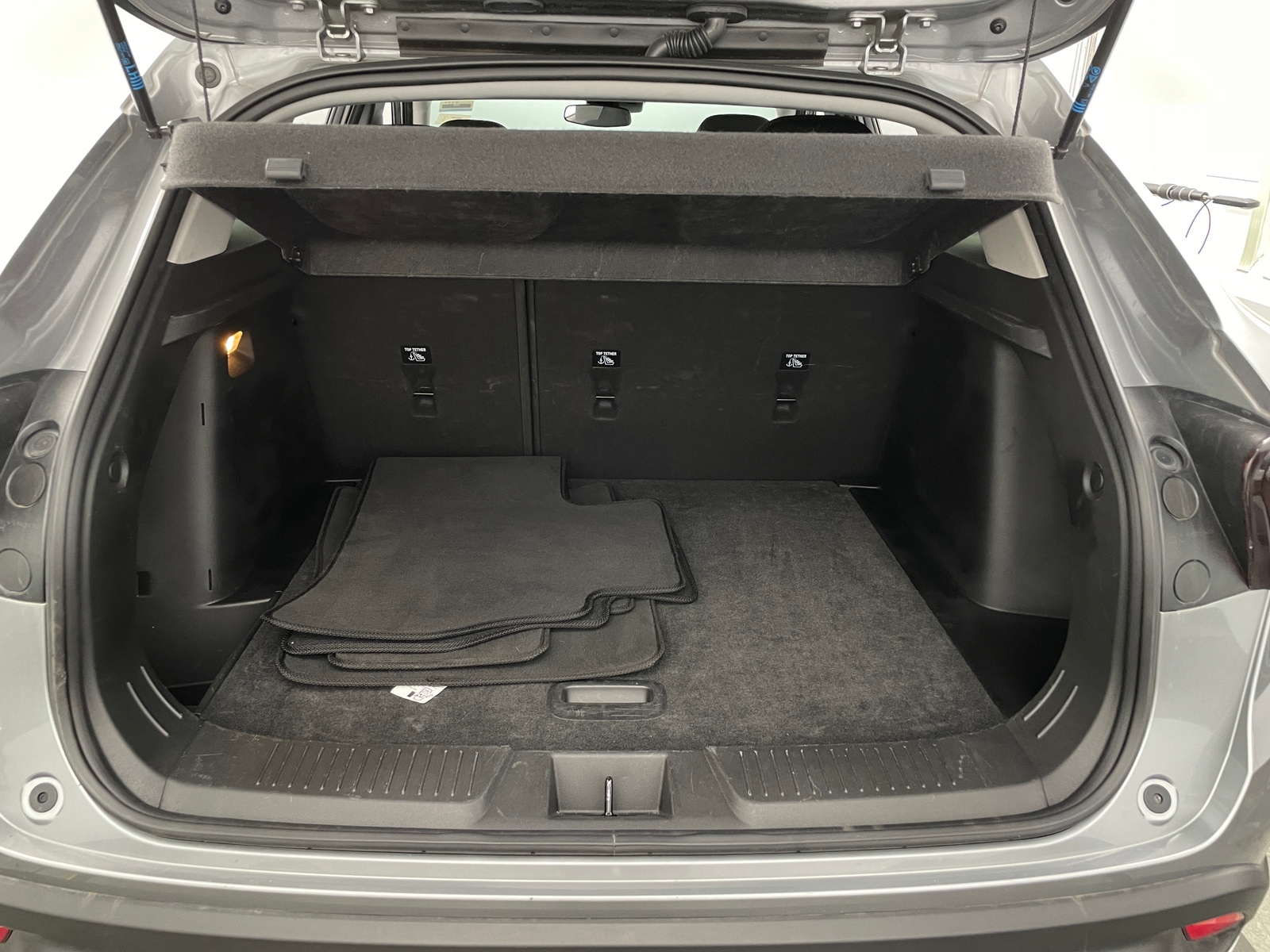 Thumbnail: 2025 Chevrolet Trax - 7