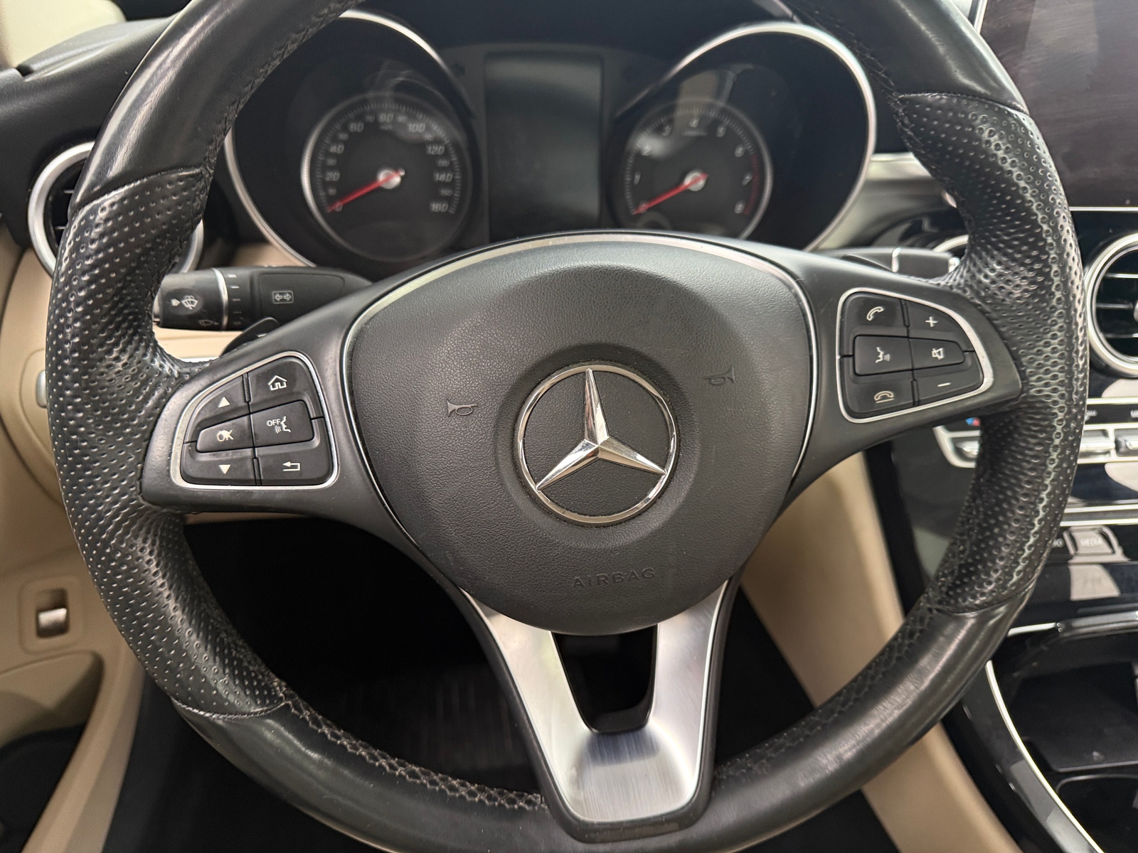 Thumbnail: 2017 Mercedes-Benz C-Class - 4