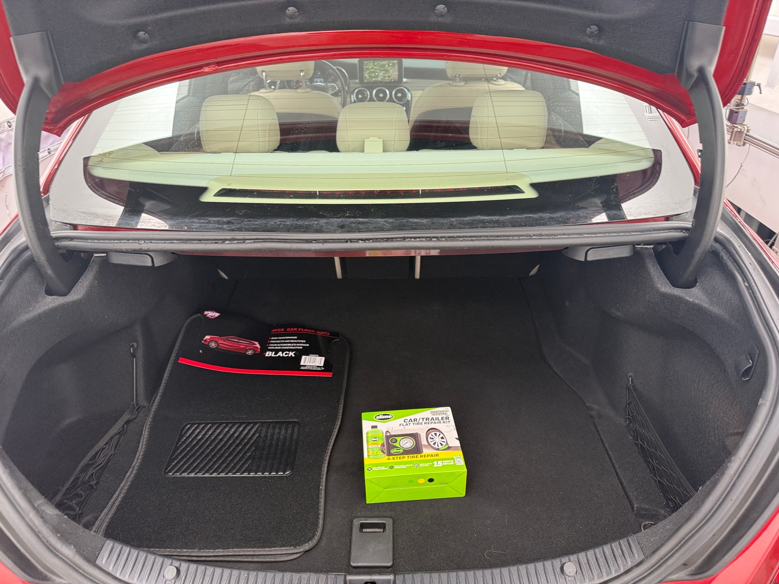 Thumbnail: 2017 Mercedes-Benz C-Class - 6