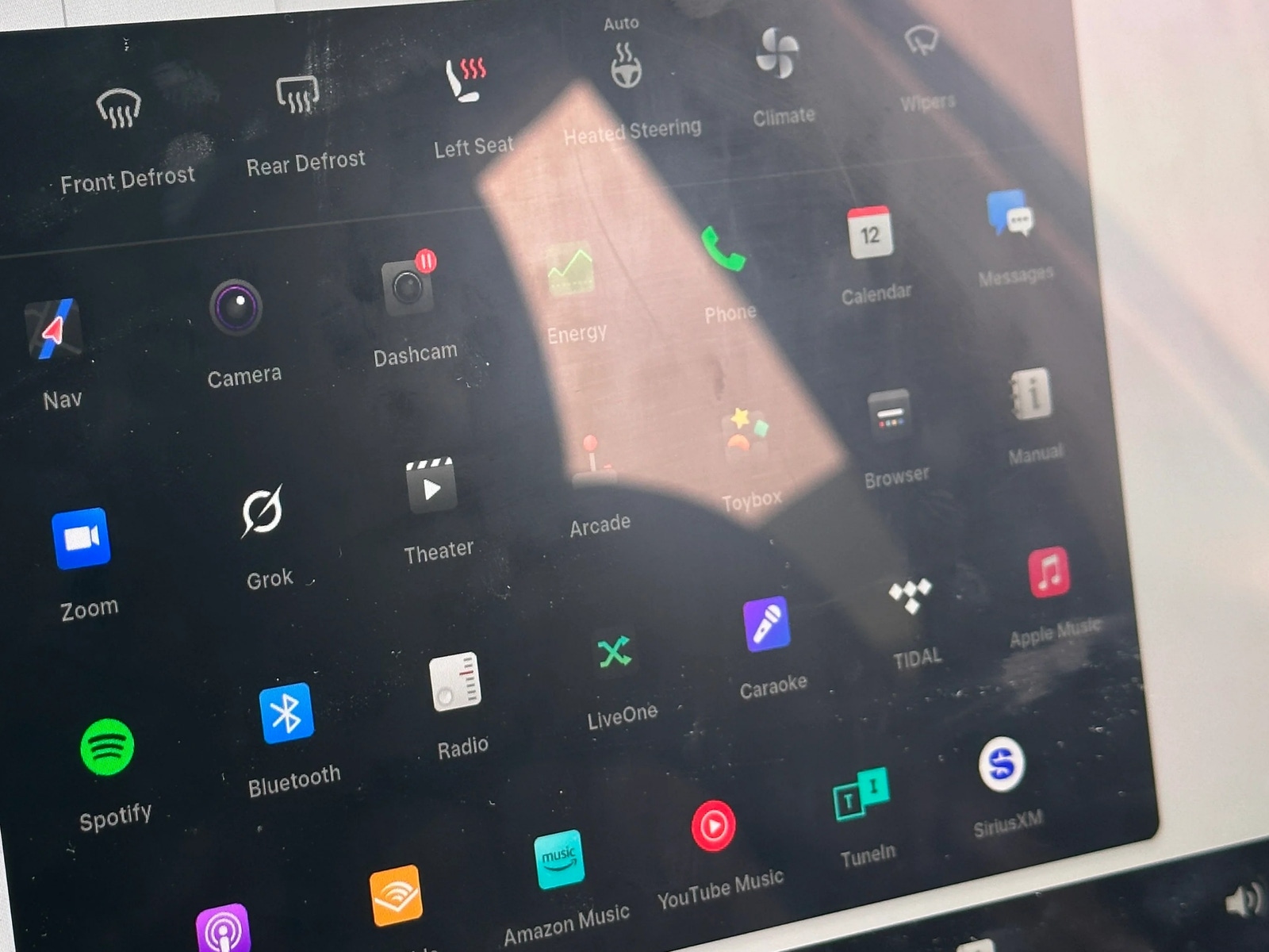 Thumbnail: 2024 Tesla Model Y - 3