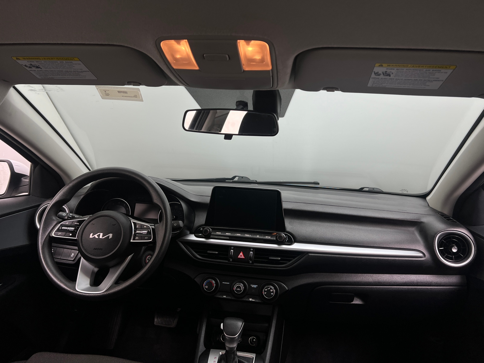 Thumbnail: 2023 Kia Forte - 3