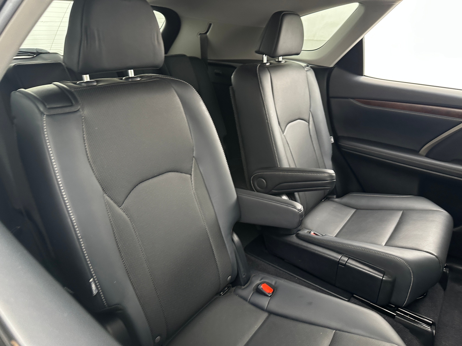 Thumbnail: 2020 Lexus RX - 5