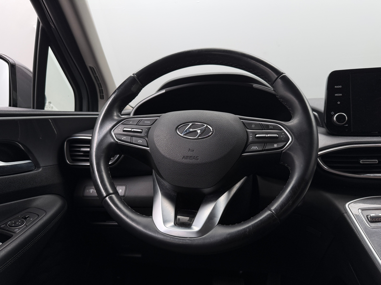 Thumbnail: 2021 Hyundai Santa Fe - 5