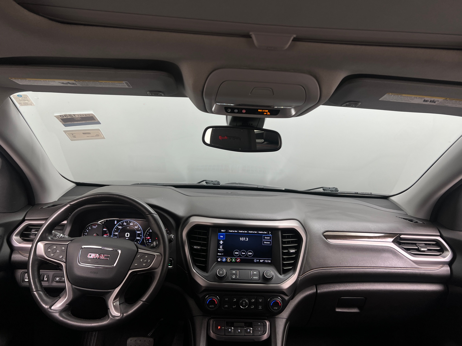 Thumbnail: 2022 GMC Acadia - 2