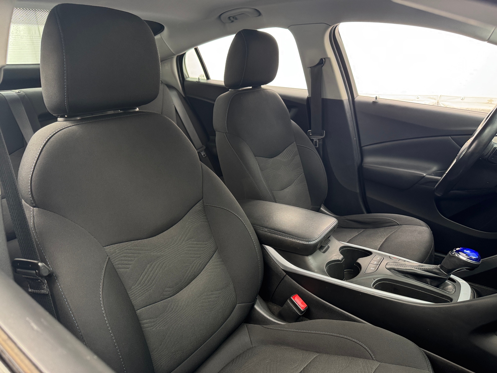 Thumbnail: 2019 Chevrolet Volt - 2