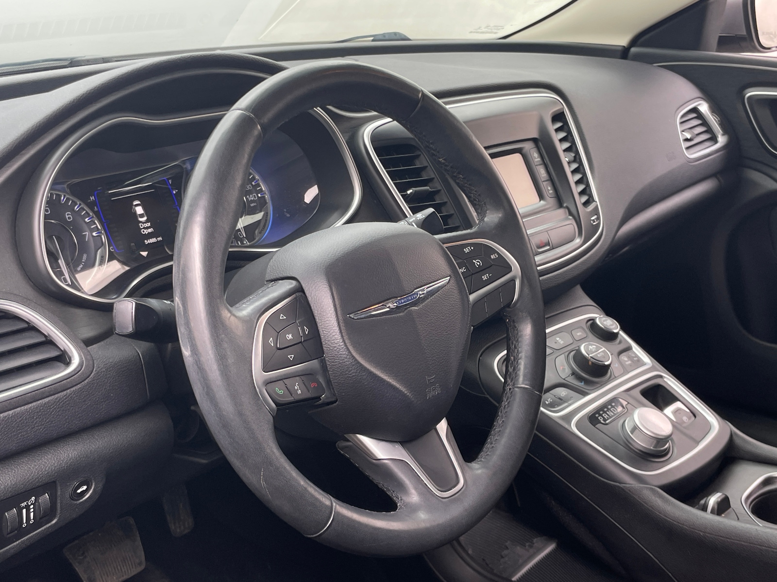 Thumbnail: 2015 Chrysler 200 - 5